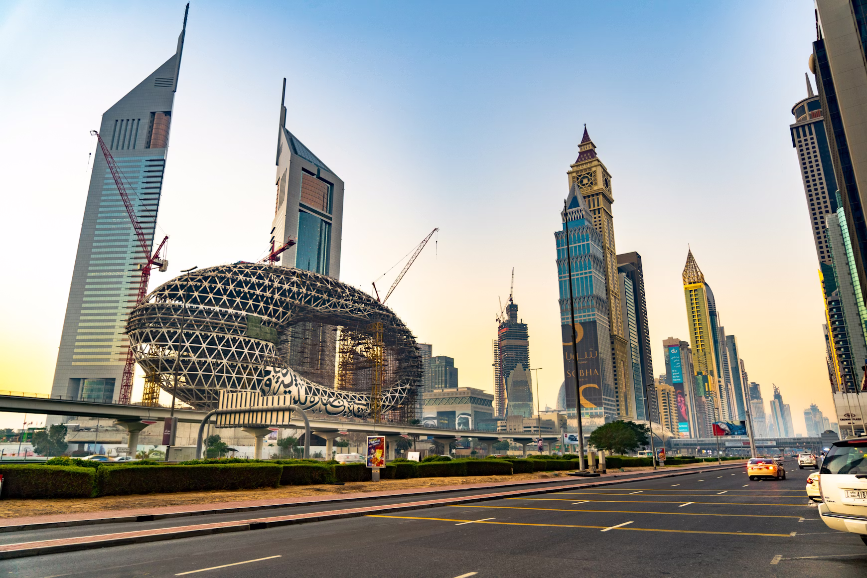 UAE skyline and landmarks — Dubai and beyond